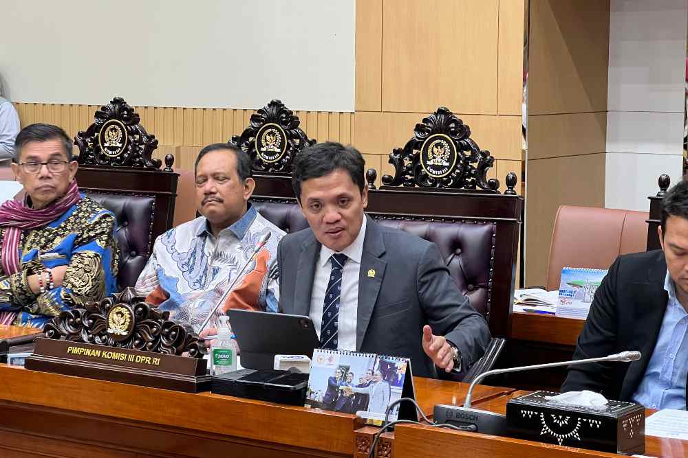 KUHAP Baru dan KUHP Siap Diterapkan Bersamaan pada 2026