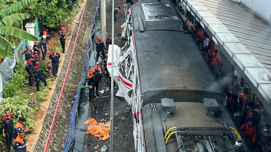 Tragedi Jalur Rel Bekasi Timur